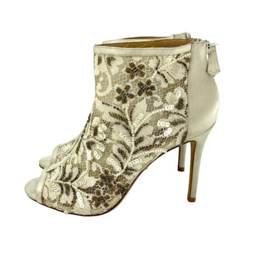Badgley Mischka Moyra Booties Peep toe Beaded Sequin Beige Ankle SZ 7.5